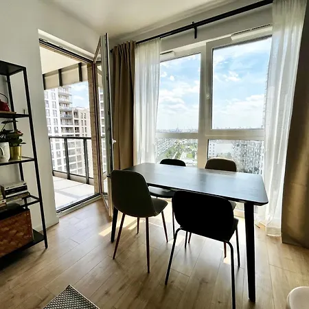 Prestige View - 2km Od Plazy - Rent A 아파트