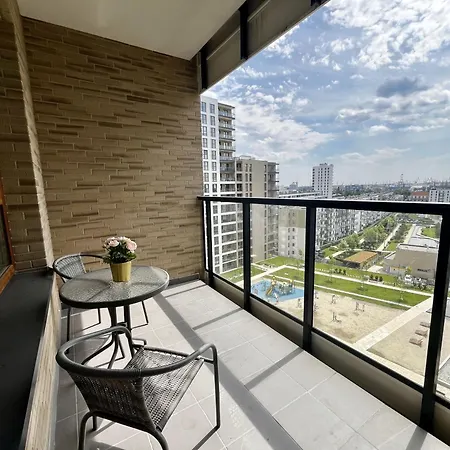 Apartmán Prestige View - 2km Od Plazy - Rent A